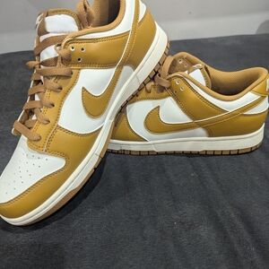 Nike Dunk Low Retro Men's White and Tan Sneakers